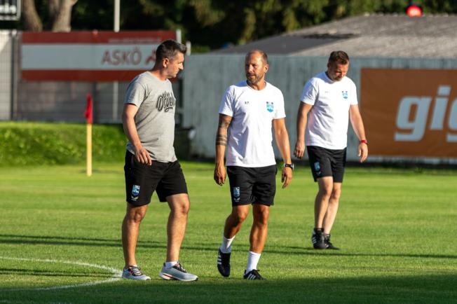 Tomićev dolazak zapeo na detaljima, Poms v.d. trenera do zimske stanke