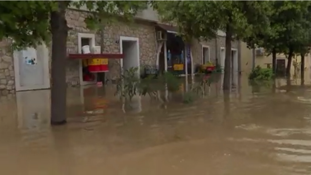 U više županija obrane od poplava, najgore se očekuje sa srijede na četvrtak