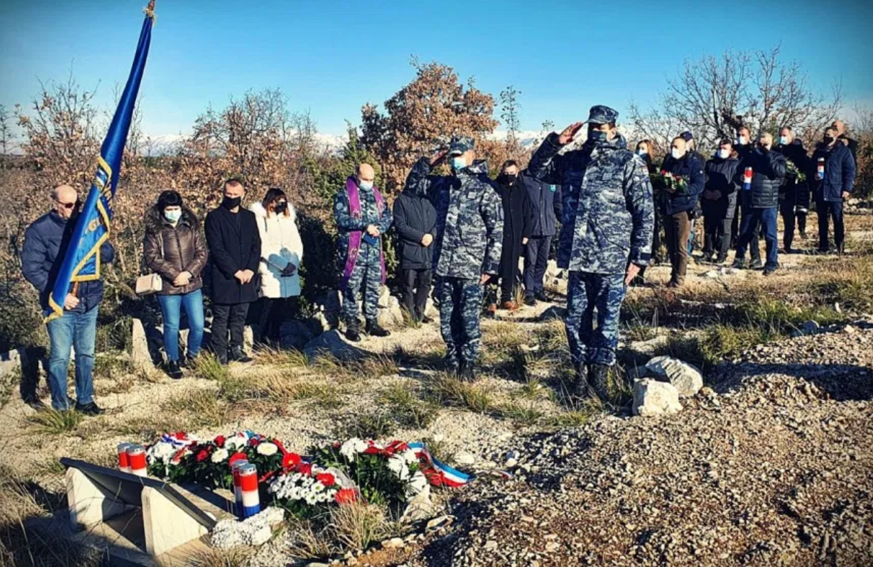 U Posedarju i na Ražovljevoj glavici obilježena VRO Maslenica ’93