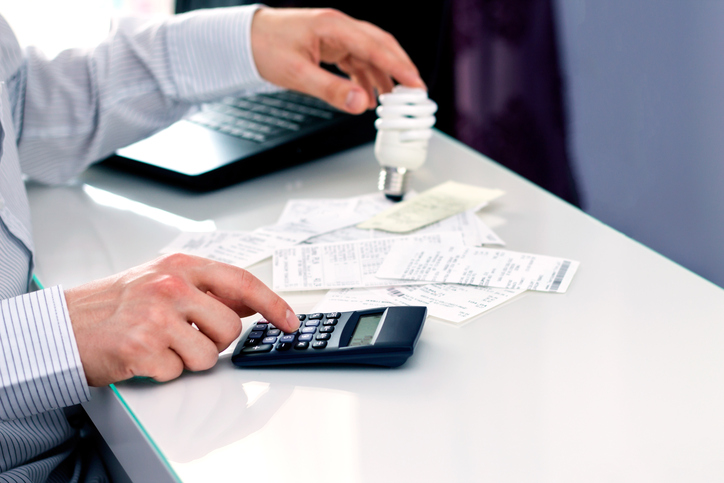 Nove promjene u 2022. godini: Skuplja struja, zabrana plastičnih vrećica..