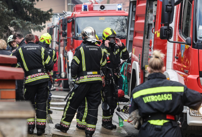 HOROR U BJELOVARU! PRONAĐENA DVA IZGORJELA TIJELA! Pod okriljem noći izgorjela vikendica: Vatrogasci su ih pronašli ujutro!