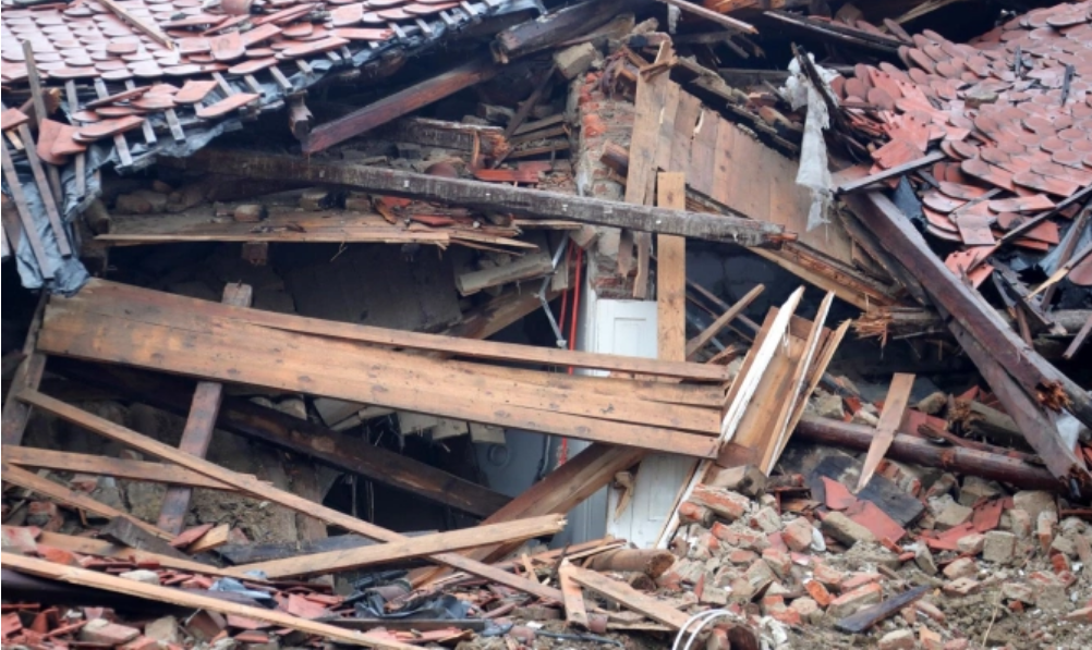 ZAHTJEVI ZA OBNOVU KUĆA NA BANOVINI OD IDUĆEG TJEDNA: Cijena gradnje klasične kuće kreće se oko 1000 eura po ‘kvadratu’