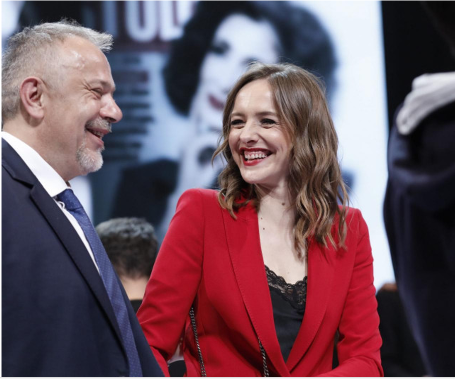 Hoće li voditeljica s RTL-a, Mojmira Pastorčić konačno pokrenuti "reformu" Katoličke crkve?