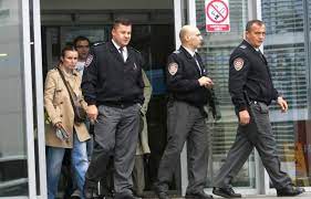 ZATVORSKI ČUVARI BJESNE Hrvatskoj prijeti totalna paraliza pravosuđa: ‘Nećemo izvoditi zatvorenike, jednostavno ćemo stati!‘