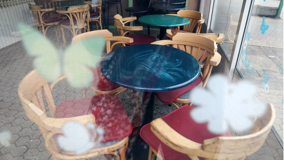 Trogiranka otvorila kafić pa stigla policija: 'Ne mogu više, posuđujem od prijateljice da bih kupila djetetu hranu, postupila sam kao roditelj'