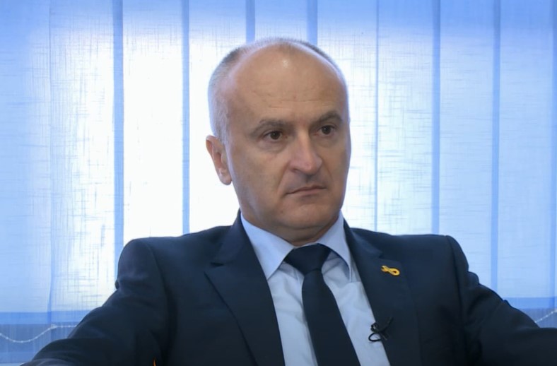 OSKAROVAC MATIĆ NAPAO DESNIČARE, ‘KATOLIBANE’ I CRKVU: ‘Dosadni su kao komarci, ali nas neće pokolebati’