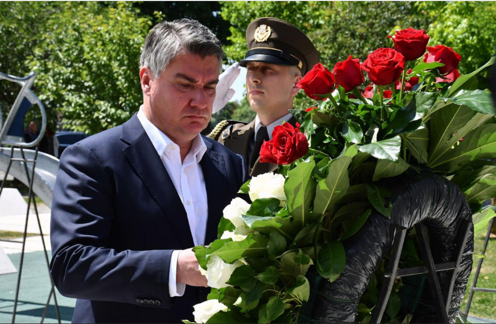 MILANOVIĆ ODAJE POČAST ŽRTVAMA RATA: Položit će vijenac kod spomen-obilježja poginulom hrvatskom branitelju