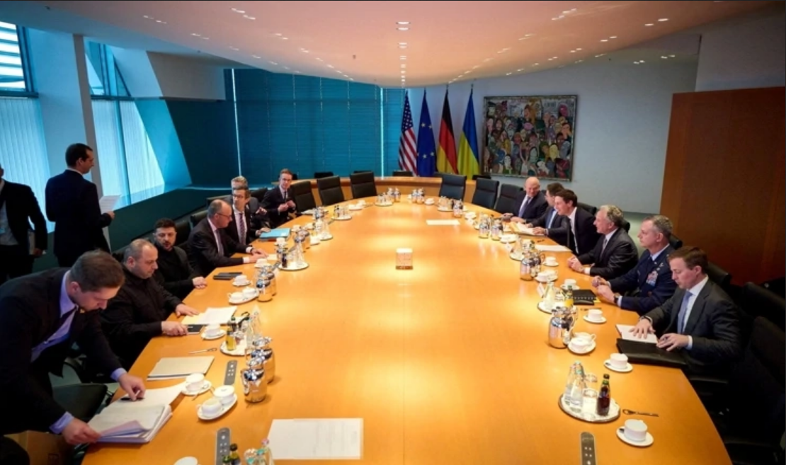 Berlin domaćin ključnih razgovora o miru u Ukrajini: Zelenski spreman na kompromis, Moskva ne popušta