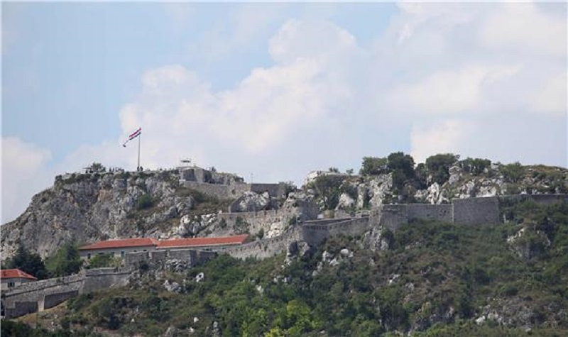 Logoraši traže reakciju institucija zbog teologa iz Srbije