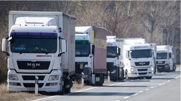 NEDOSTAJE RADNIKA Tvrtka u Dardi nudi plaću od 15 tisuća kuna za vozače: 'Da mi ih se javi 100, sve bi ih zaposlio'