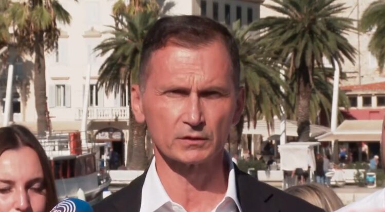 Primorac: Pozivam Kundida i časnike da izađu s istinom, pa ako budu smijenjeni, ja ću ih vratiti kad postanem predsjednik