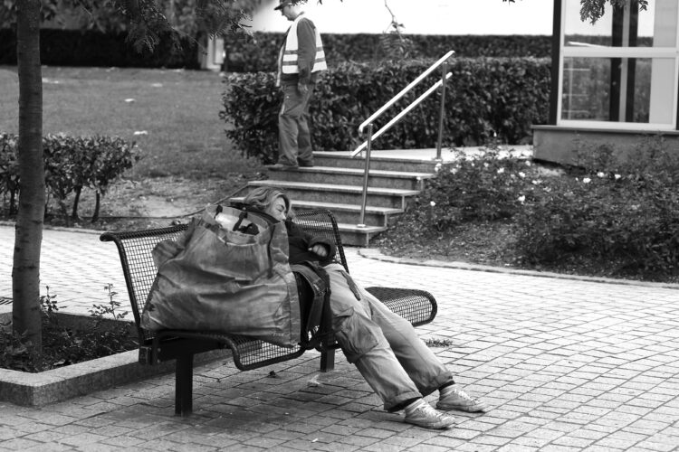 Čak 91 osoba ostala bez socijalne pomoći: “Ukinite prisilni rad za opće dobro”