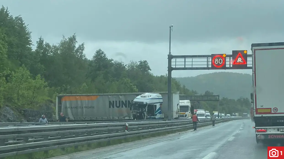 Kaos na autocesti A6: Sudarila se dva kamiona kod Vrbovskog