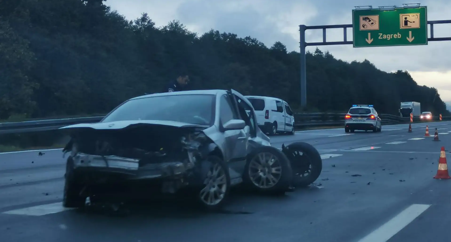 Vozači, oprez! Sudar tri auta kod naplate Demerje