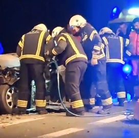 Stravična nesreća kod Osijeka: Vozač automobila zadobio ozljede opasne po život nakon sudara s kombajnom