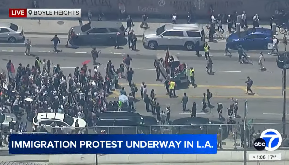 Neredi u Los Angelesu zbog uhićenja migranata: Trump poslao Nacionalnu gardu unatoč protivljenju Kalifornije