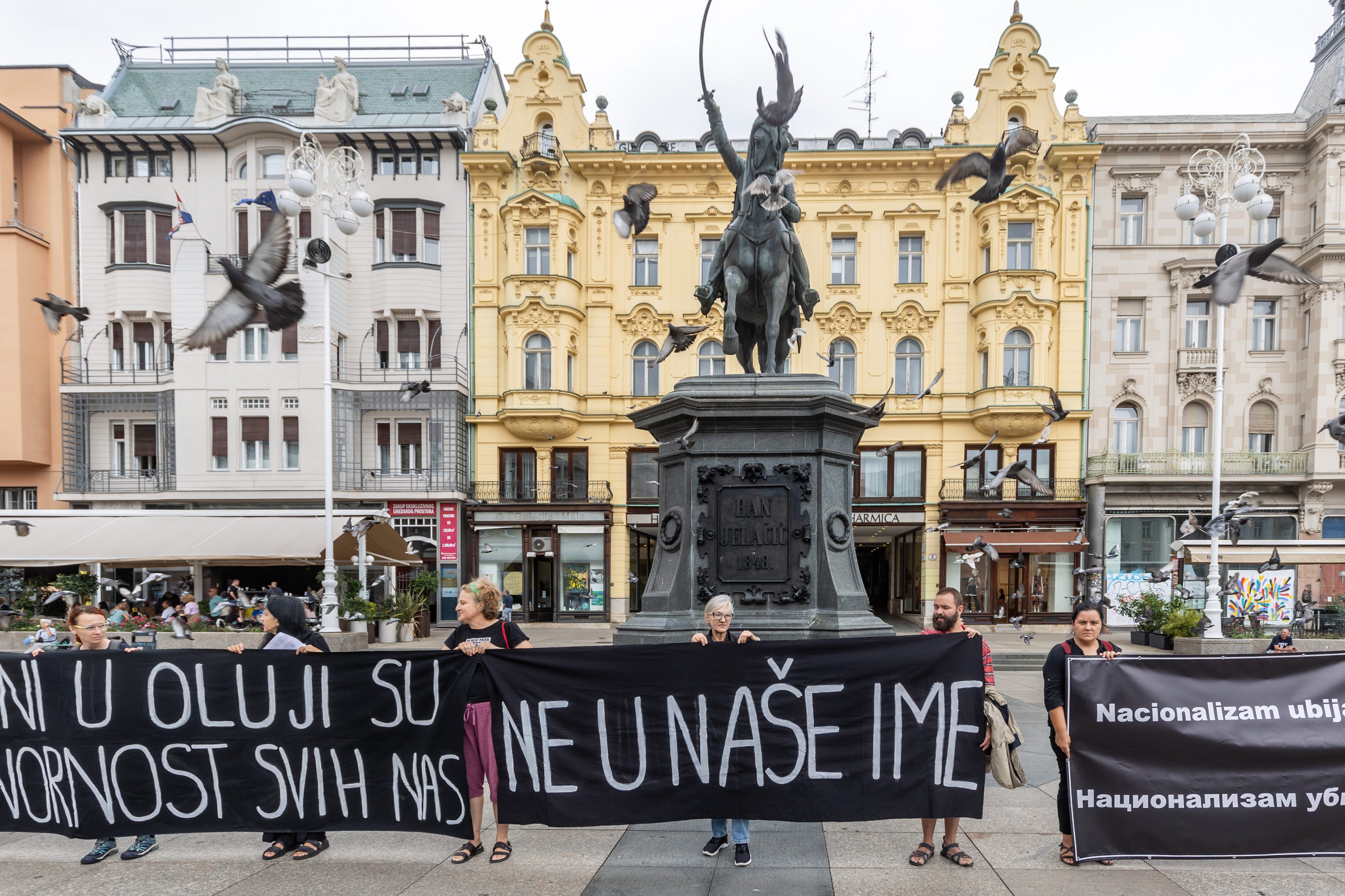 Nevladine udruge u Zagrebu šire laži o Oluji – ogorčeni Zagrepčani kažu da im se ta ‘provokacija gadi’ (VIDEO)