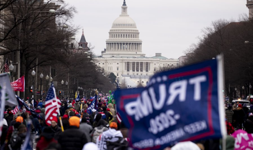 [UŽIVO/VIDEO] Drama u Washingtonu! Prosvjednici pokušavaju upasti u zgradu američkog Kongresa