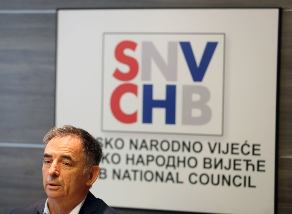 Milorad Pupovac ponovno izabran na čelo Srpskog narodnog vijeća (SNV)
