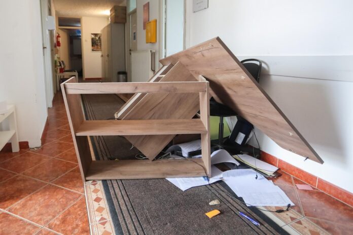 DORH se očitovao o incidentu koji je uznemirio javnost: Traži istražni zatvor za muškarca koji je divljao u Centru za socijalnu skrb