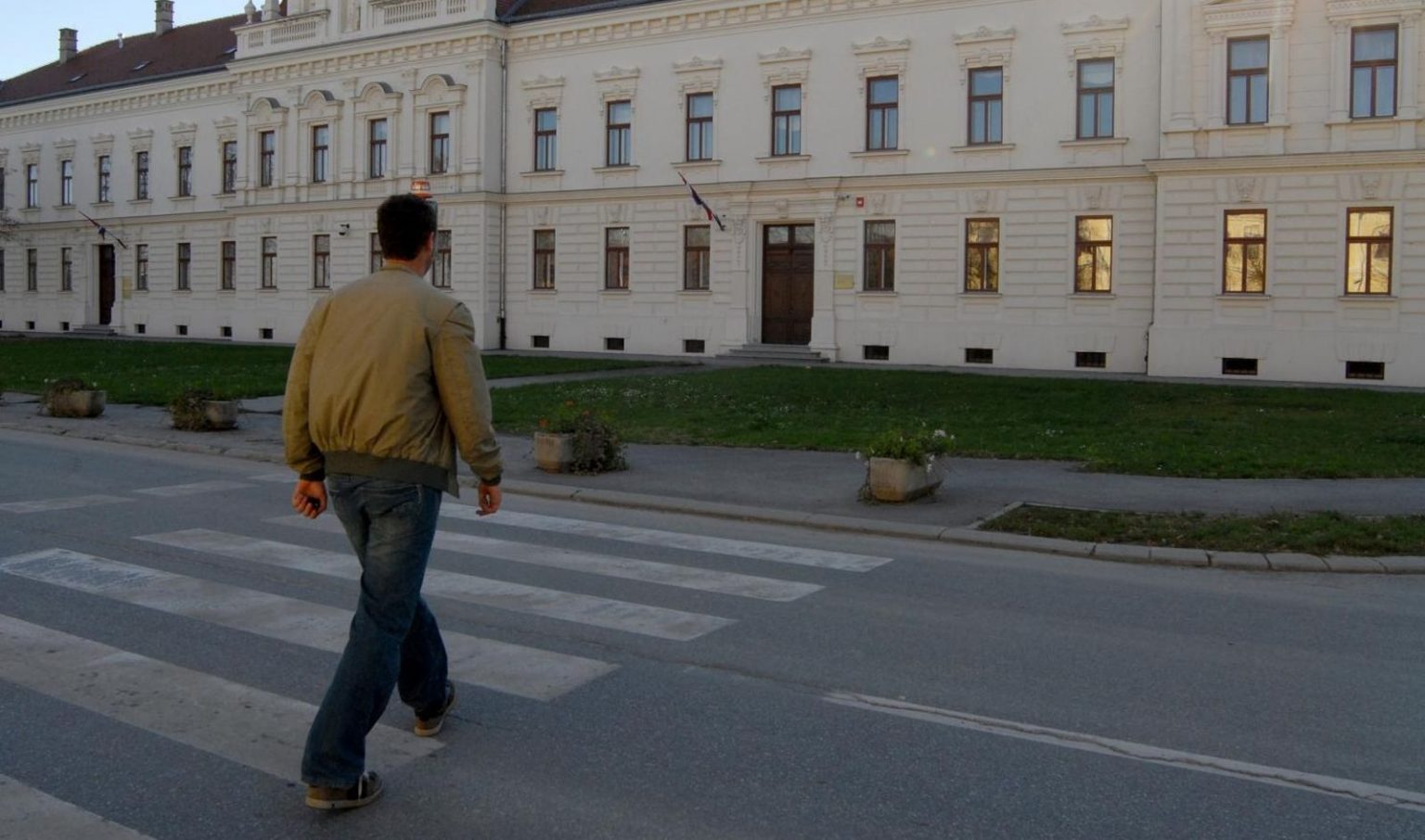 Lažna dojava o bombi na sudu u Vinkovcima