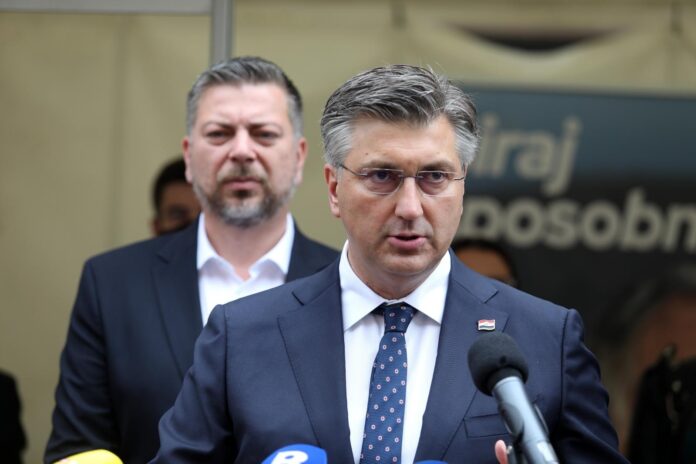 PLENKOVIĆ UZVRATIO MILANOVIĆU: ‘Ako je ušutkao sve druge koji su se prepali, e mene neće’! On je obični prevarant