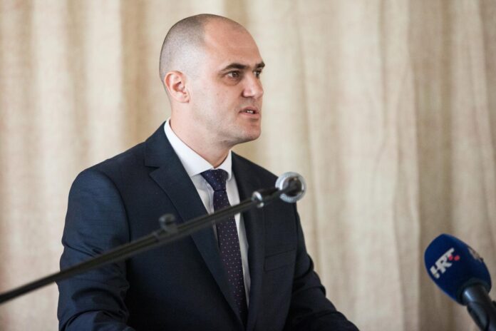 DABRO IZAŠAO IZ HDZ-A I NAJAVIO ZAOKRET: Iznio stvari o kojima se malo zna, dotaknuo se i Plenkovića