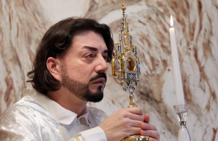 HRVATI, VRATITE SE KRUNICI! ‘Ona nas je hranila na početku rađanja Domovine’