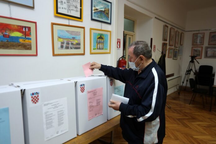 Lokalni izbori i izborni proces: Evo kako je to organizirano u potresu pogođenoj Petrinji
