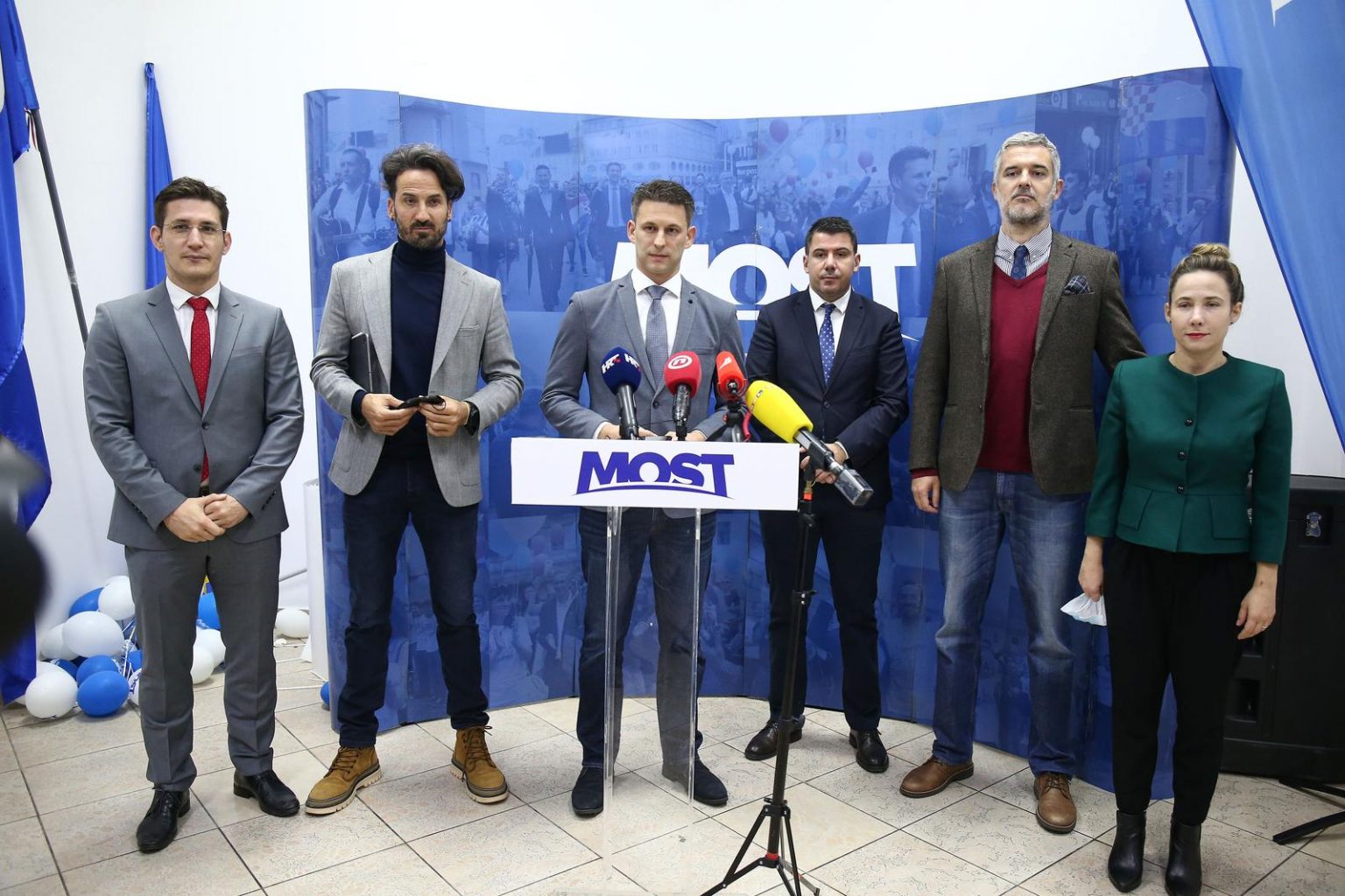 Most: Prikupili smo dovoljno potpisa - 400.000