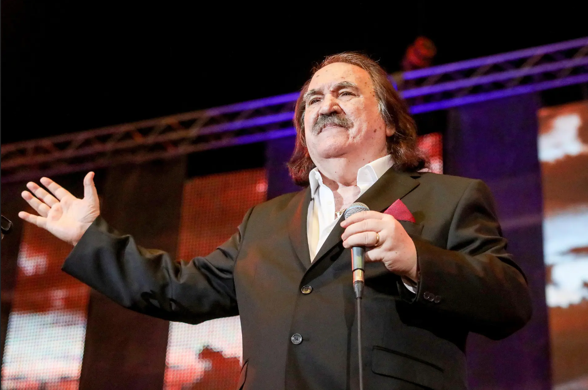 Mišo Kovač je izašao iz bolnice: Osjeća se odlično i odmah je otišao na druženje s prijateljima