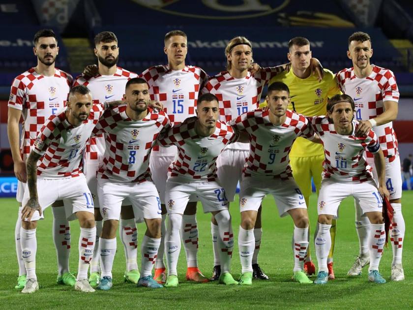 ŠTO SMO MI "VATRENIMA", ŠTO SU ONI NAMA I ZAŠTO NAM JE NOGOMET TAKO VAŽAN…