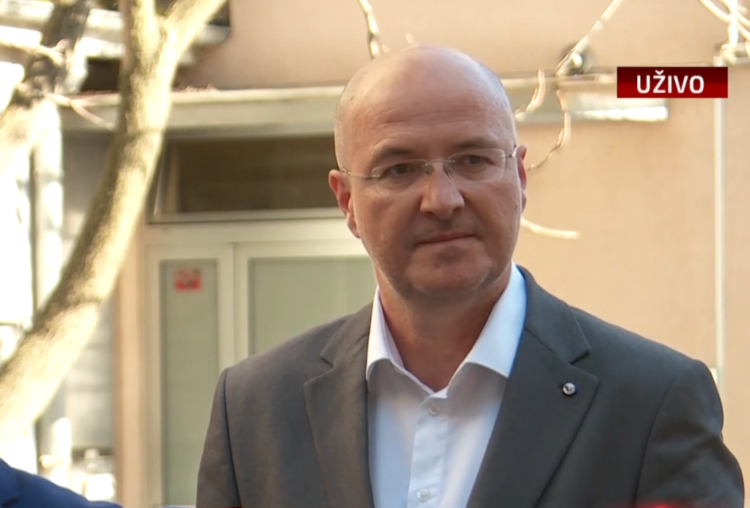 Nakon izjave stvarnog šefa DP-a jasno je: Ili idu s HDZ-om ili idemo na nove izbore