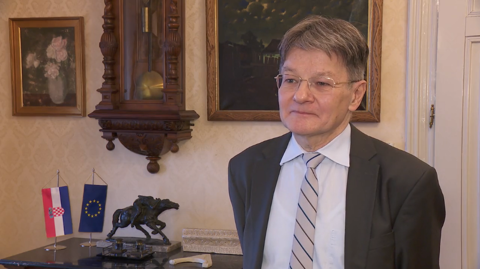 SUDAC DOBRONIĆ POSTAO JE NOVI HEROJ OVRŠENIH: Njegova najnovija odluka mogući je izlaz nezakonito ovršenima iz dužničkog ropstva!