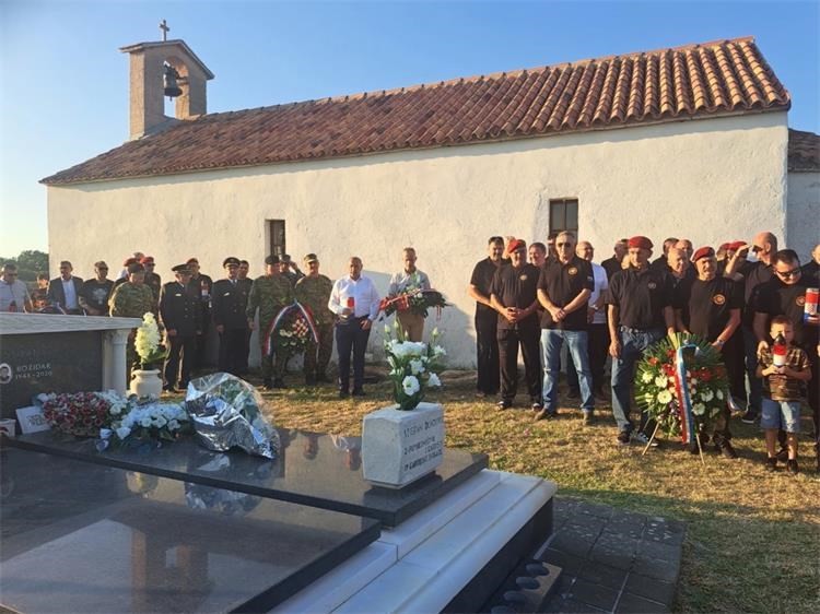 Radovin obilježio 30 godina od pogibije heroja Stipana Dundovića – Ponos Pauka i Domovine