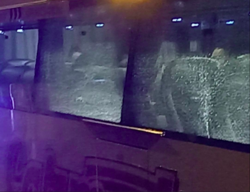 DOZNAJEMO TKO JE KAMENOVAO AUTOBUS VUKOVARKI: ‘Ovako nešto nije zabilježeno u svijetu odbojke’