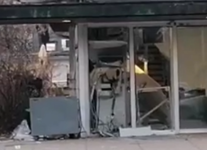 Raznesen bankomat u Zagrebu: Policija traga za razbojnikom