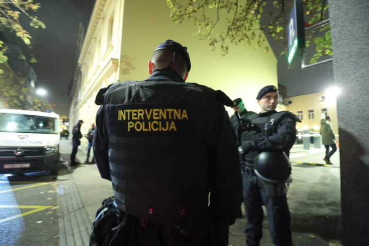 Pokušali napasti državljane Srbije u Rijeci? Policija postupala ispred dvorane Zametu