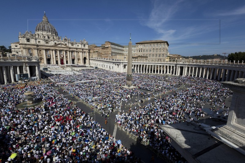 Hrvatski vjernici na velikom hodočašću u Rim: 1100 godina Hrvatskog Kraljevstva i susret s papom Lavom XIV.