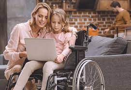 Povećavaju se naknade roditeljima njegovateljima, otkrivamo prve detalje