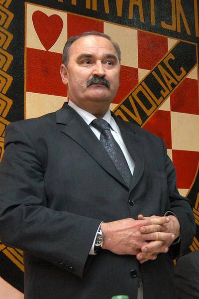 POVRATAK HRVATSKOH DRAGOVOLJCA U PRVU HNL: ‘Dok sam ja predsjednik, kod mene srbi neće igrati!’ ‘Crnci mogu, ali samo ako su katolici!’