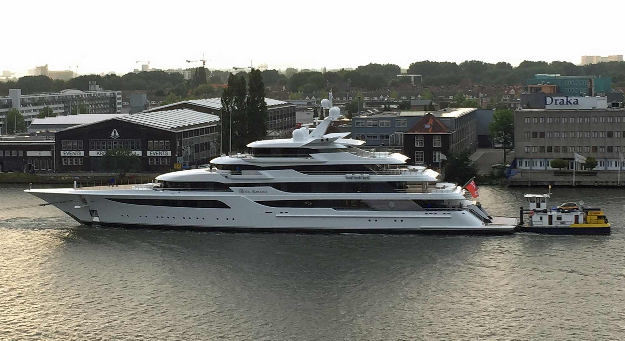 Ruska jahta otplovila iz Trogira. Ministarstvo: 'Ima dozvolu s kojom jednom mjesečno plovi'