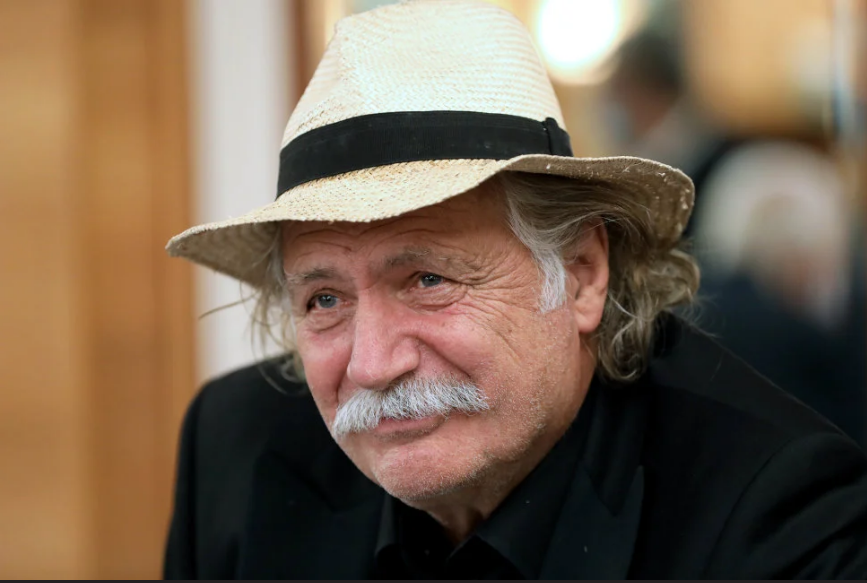 Šerbedžija ganut čirilićnim natpisom u Zagrebu: To je Hrvatska u koju ja vjerujem!