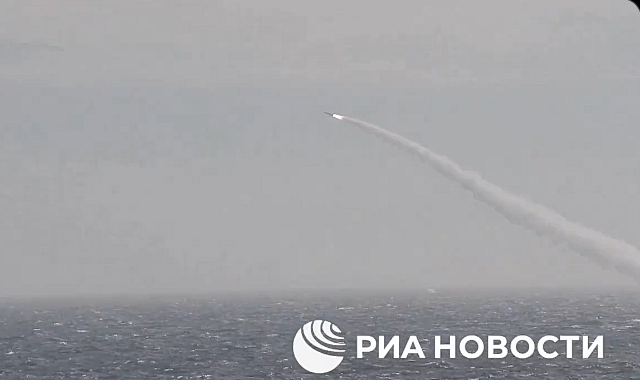 Ruske podmornice na nuklearni pogon lansirale krstareće rakete u Barentsovom moru