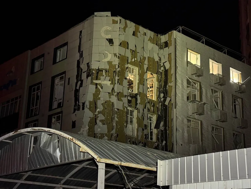 Novi val ruskih napada: Poginuli i ozlijeđeni civili, uništene zgrade u Kijevu i drugim gradovima