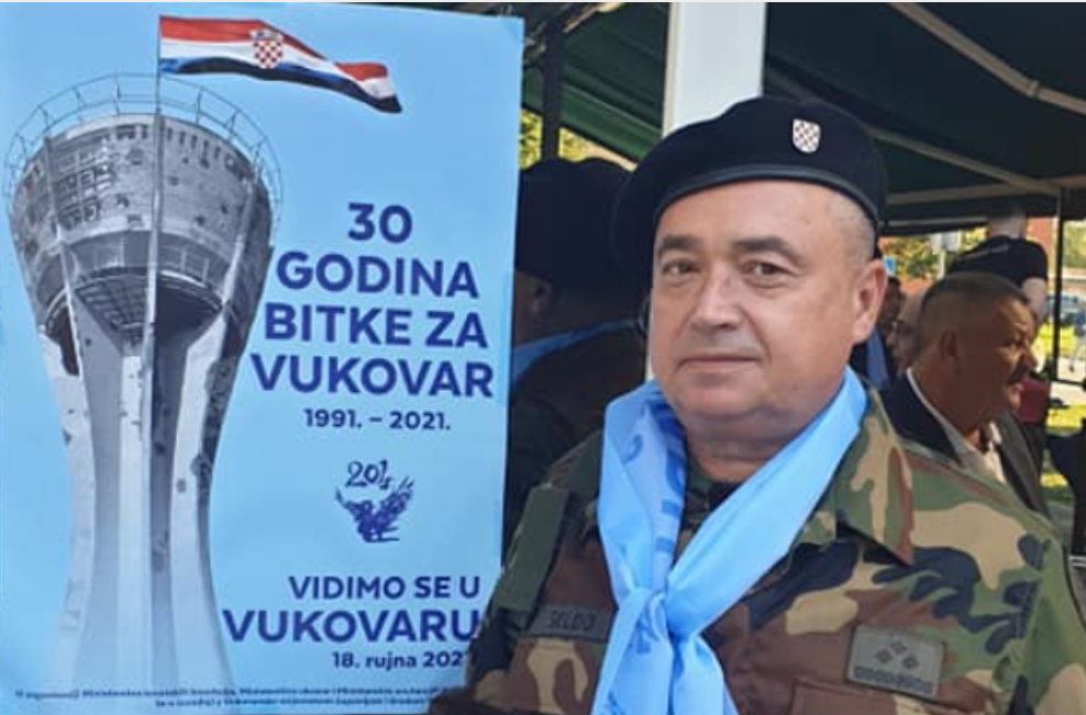 LJUTITI HOSOVAC: ‘NEĆE PROĆI! NEĆE!’ U Vukovaru mu rekli da makne svoju zastavu dok ne prođe premijer