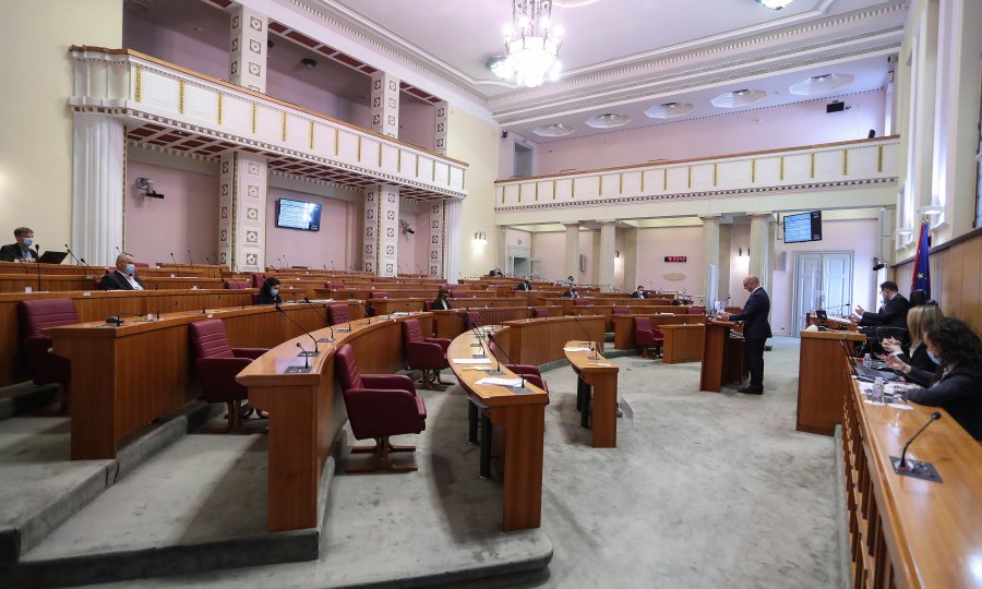 Raskol u redovima oporbe, Leinert Novosel: DP teško može opstati bez Škore