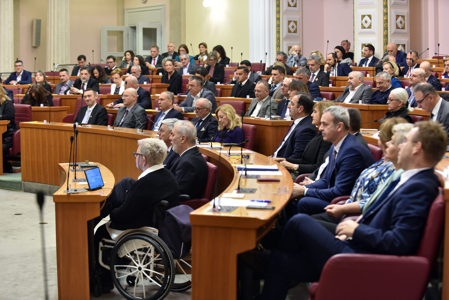 Sutra rasprava o raspuštanju Sabora, u HDZ-u još kalkuliraju koji im je najpovoljniji trenutak za izbore