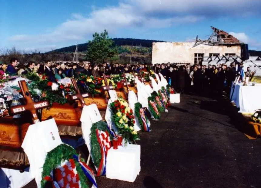 Na dan 12. studenoga 1991. Zločini srpske vojske – pokolj Hrvata Saborskog izvršili su Srbi iz susjednih sela