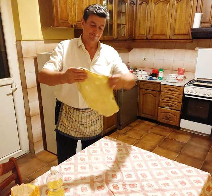 I ovo je Željko Sačić, umirovljeni general, hrvatski branitelj, političar …..